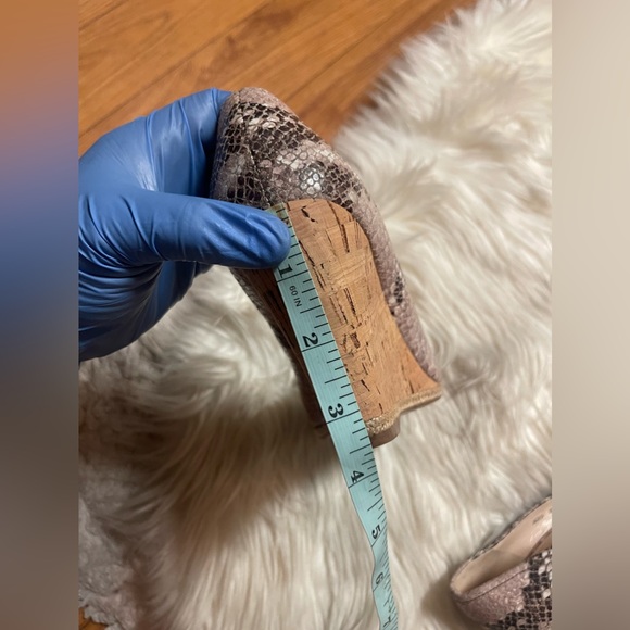 Prada Python pink snake skin Peep- toe wedge - Picture 11 of 16